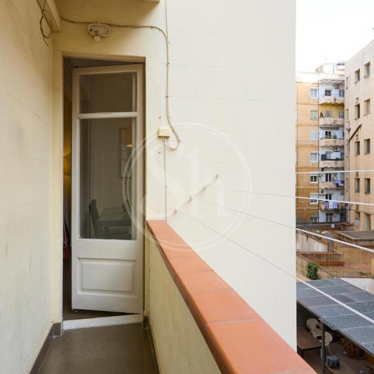 Eixample apartment - Three-Bedroom Apartment - 9
