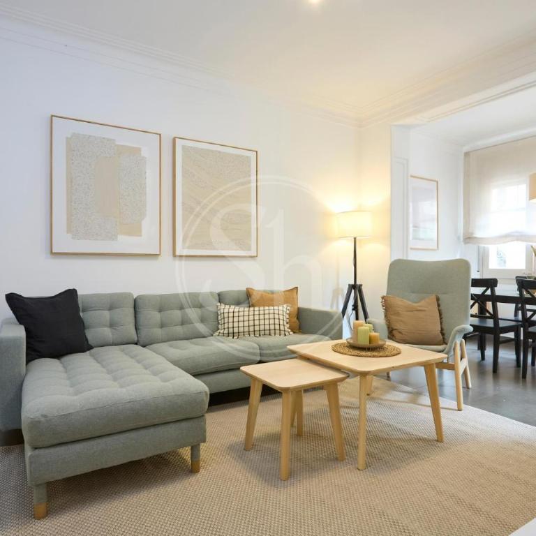 Eixample apartment - Three-Bedroom Apartment - 23