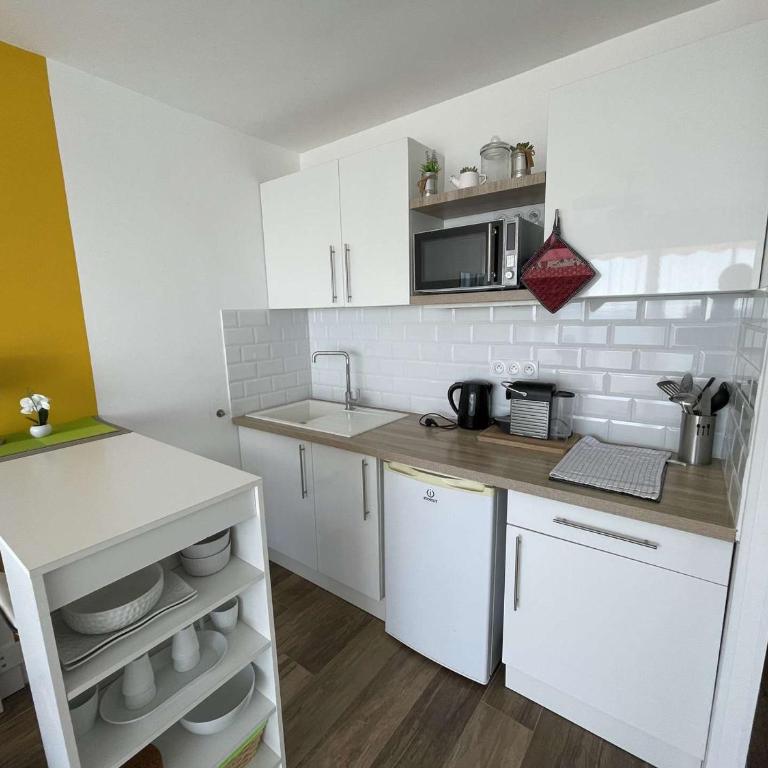 Studio lumineux au Lavandou - Vue mer - FR-1-308-81 - Estudio - 8
