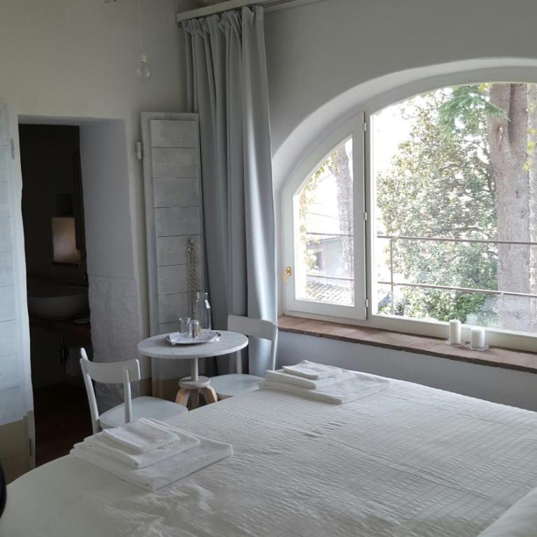 B&B A Piazza del Gesù - Camera Matrimoniale con Vista Giardino - 14
