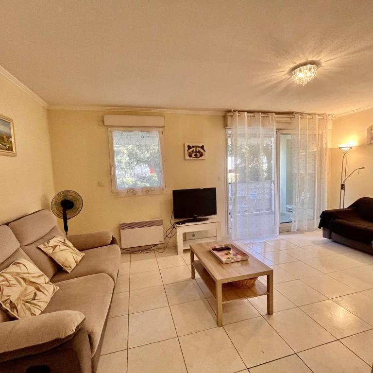 Appartement 2P avec Balcon Proche Centre et Plages - Parking Inclus, Cavalaire - FR-1-226B-127 - Appartamento - 8