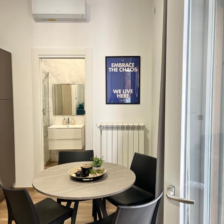 DIMORE URBANE - Contemporary Living - Appartamento con 1 Camera da Letto e Balcone - 6