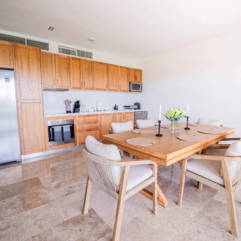 La Amada Residences Private Beach Getaway with Pools & Gym - Two-Bedroom Standard Apartment - 2