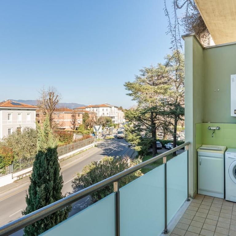 Luporini Apartment - Affitti Brevi Italia - One-Bedroom Apartment - 3