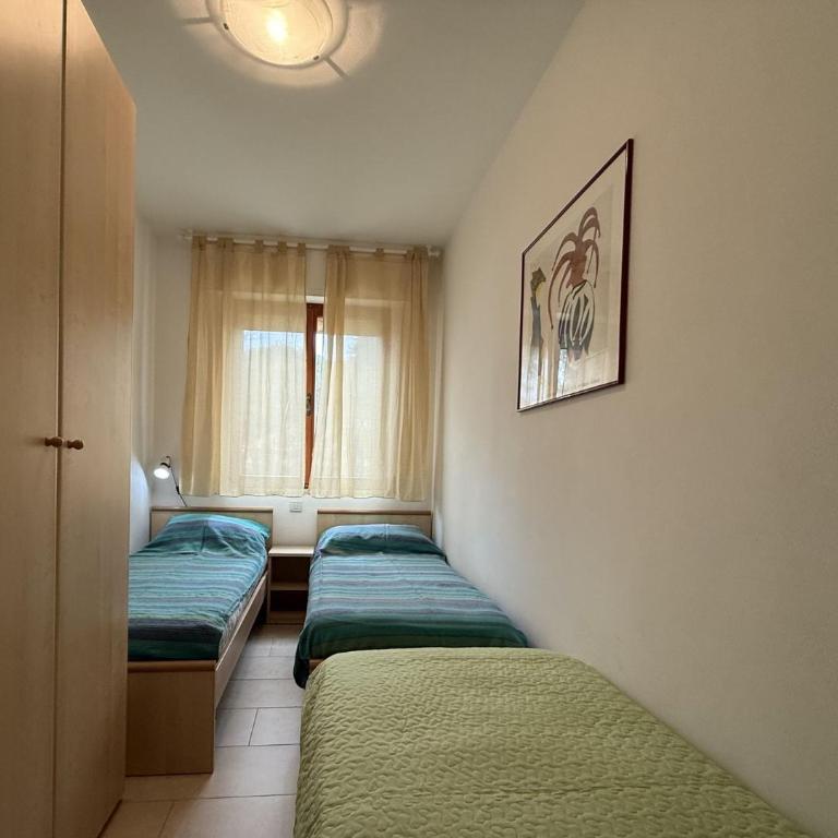 Stay in our beachside flat - Apartment - 14