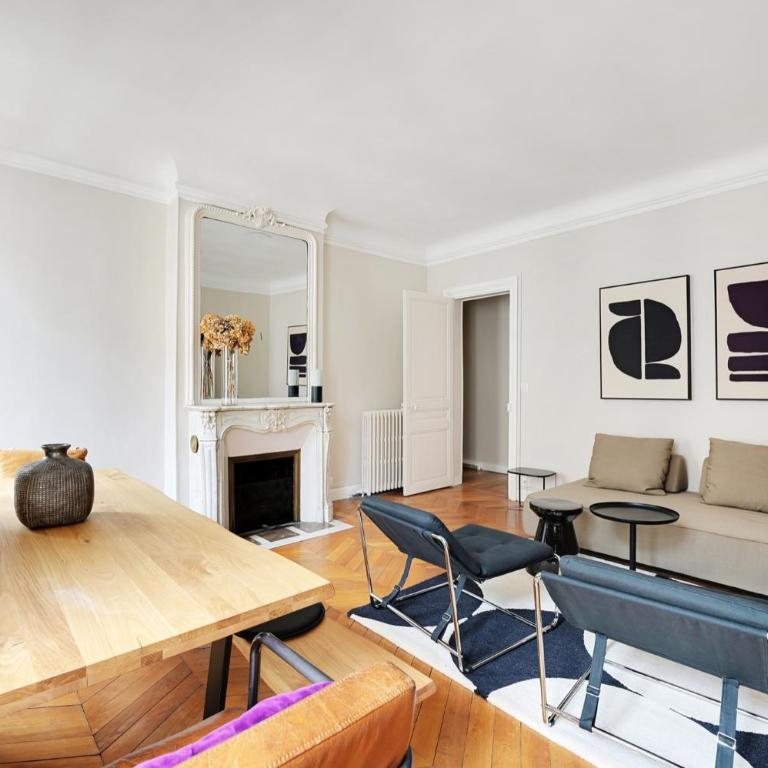 Spacieux 2P à Paris, rue Jouffroy d'Abbans proche Arc de Triomphe - Apartamento de 1 dormitorio - 4