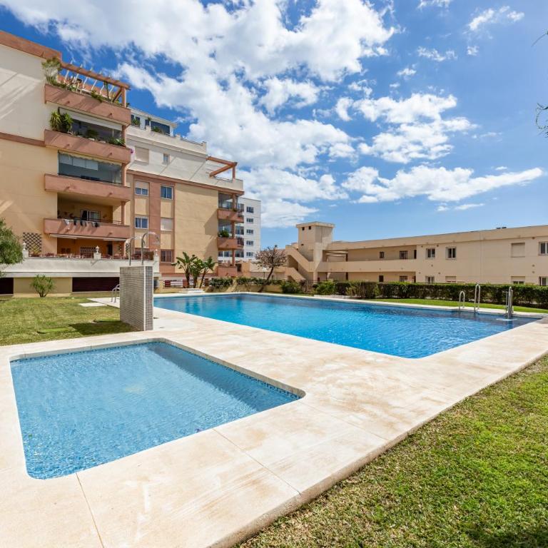 VB Ave Marina Front SeaViews 2BR - Two-Bedroom Apartment with Sea View - 21