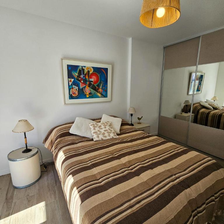 Dpto Ambrosio Olmos 1090 - Pileta, Asadores, Terraza, Quincho - Apartamento de 1 dormitorio - 27