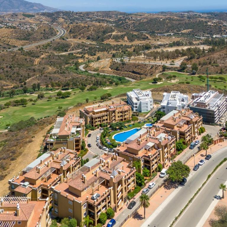 2 Bedroom Apartment with Spectacular Views in Hercesa Calanova Golf - Apartamento de 2 dormitorios - 16