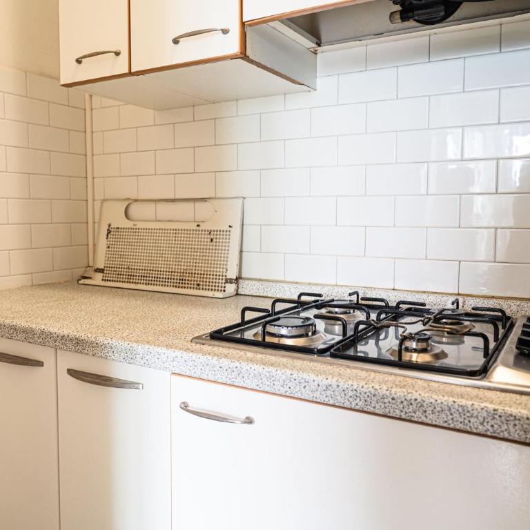 Side sea view flat for six near Bibione beach - Apartment - 3