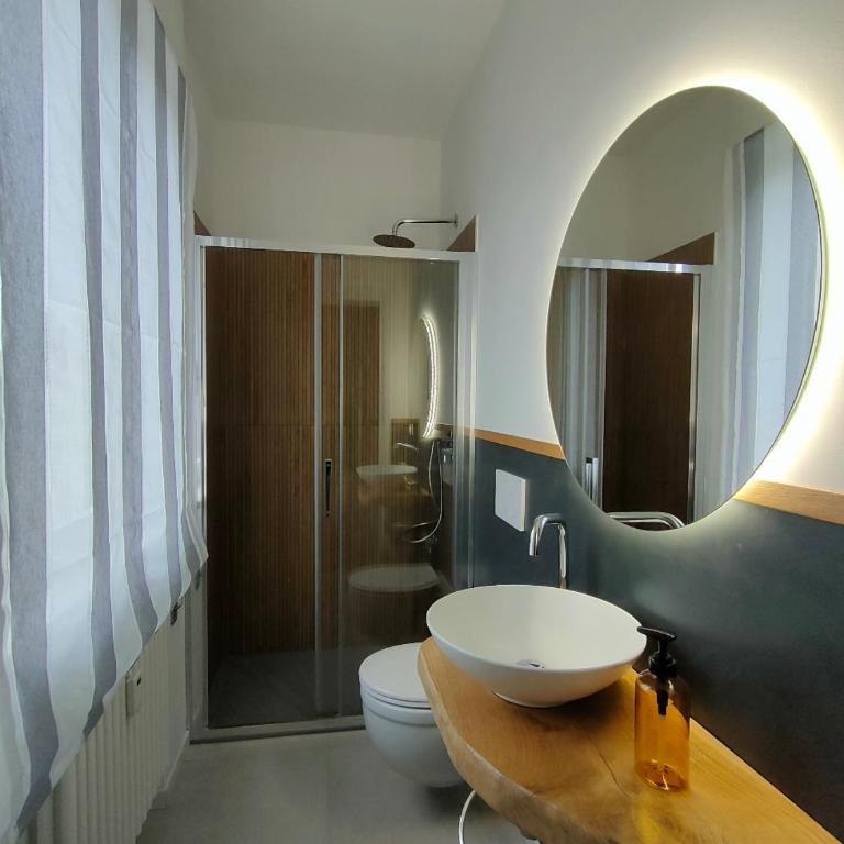 Casa di Pam - Camera Matrimoniale/Doppia con Letti Singoli con Bagno Privato - 5