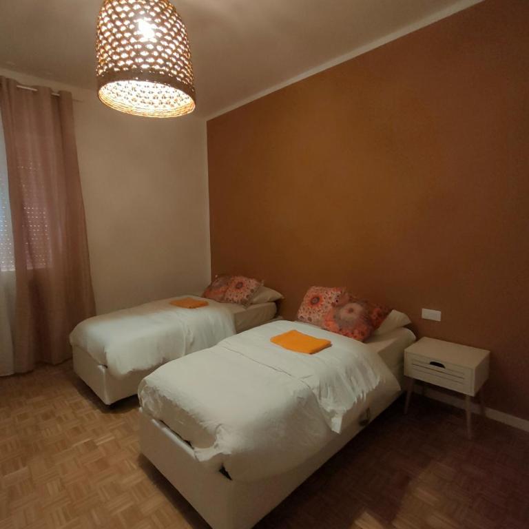Casa di Pam - Camera Matrimoniale/Doppia con Letti Singoli con Bagno Privato - 2