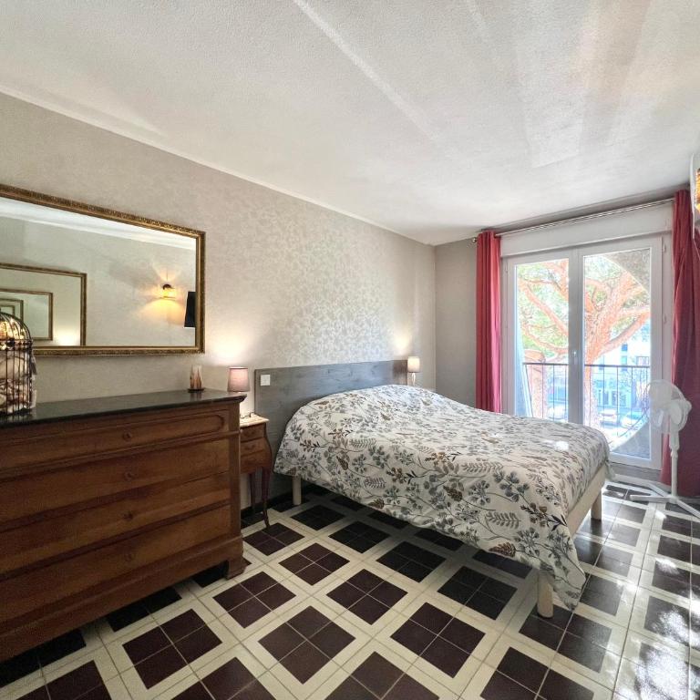 Grand appartement mer et commerces à pied - Apartment - 9