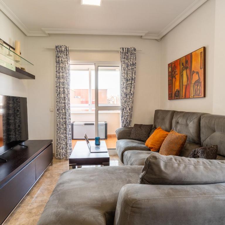 TrendyHomes Mediterráneo, excelente ubicación y gran confort - Apartamento de 3 dormitorios - 35