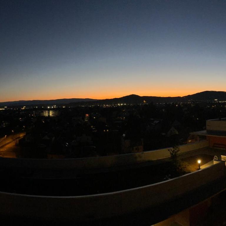 100 qm Penthouse, Self-Check-In, 2 Parkplätze - Penthouse-Apartment - 6