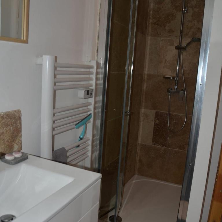 Maison en coeur de ville - Appartement 1 Chambre - 16