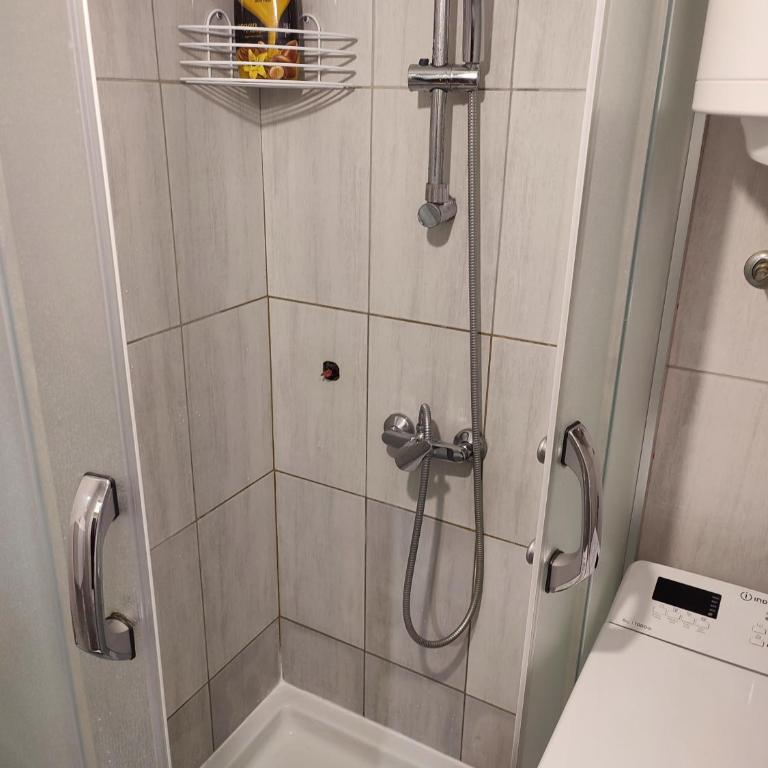 Orion Apatman - One-Bedroom Apartment - 35