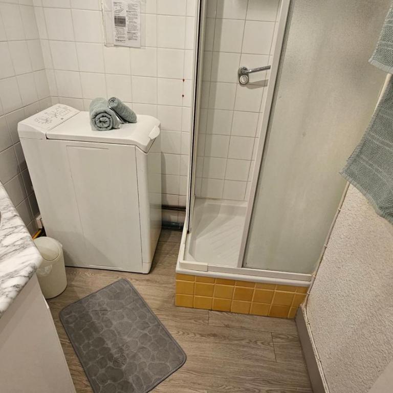Séjour détente - Étang - Place animée - 5 pers - Appartamento con 2 Camere da Letto e Balcone - 17