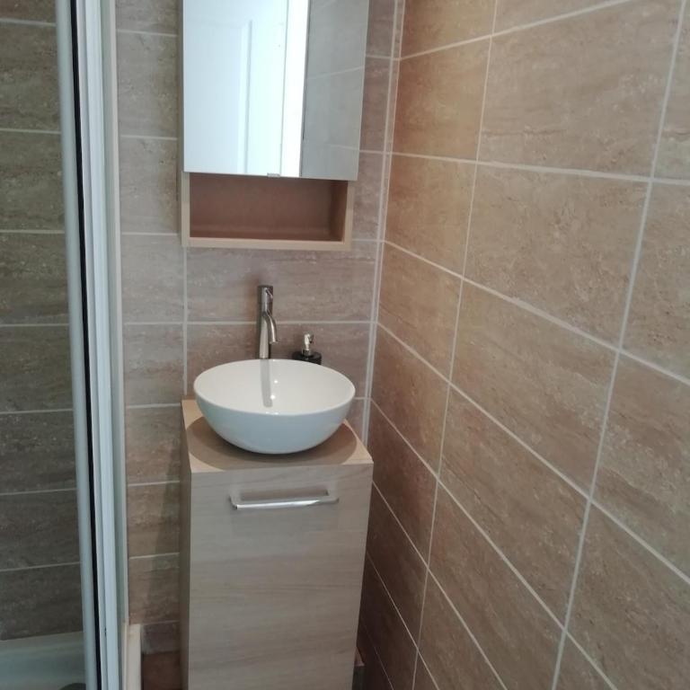Petite maison agréable - Maison 1 Chambre - 6