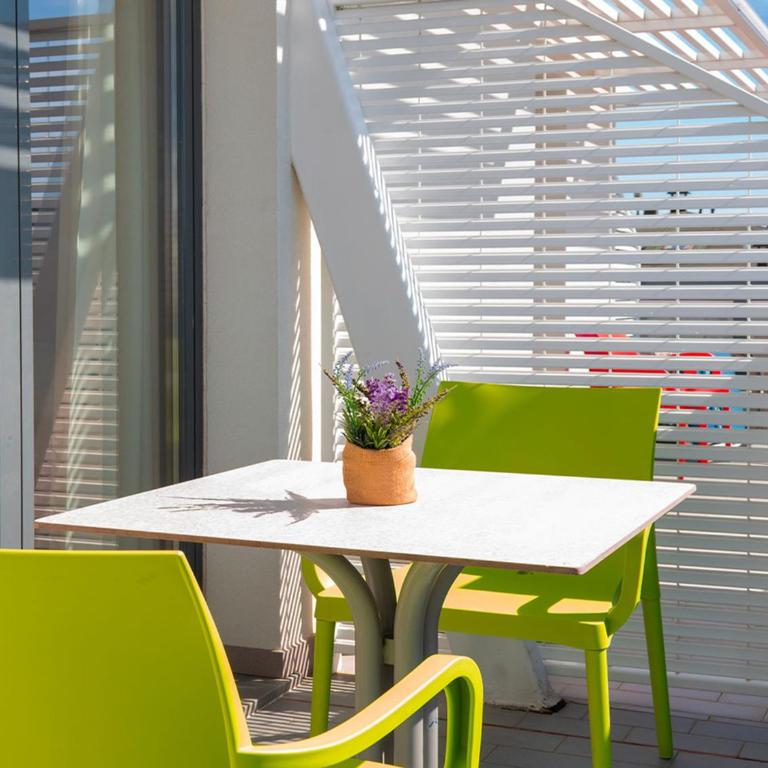 Riccione Beach Hotel Design - Brunch Experience - Double Room with Balcony - 20