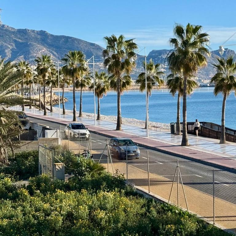 Beachfront, First line, 2-Bdr,2-Bath, Swiming Pool - Apartamento de 2 dormitorios con balcón y vistas al mar - 83