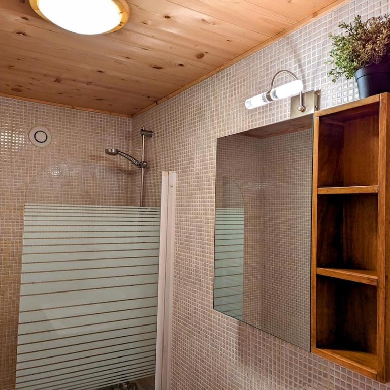 2-bedroom chalet in Bas Thex, Portes du Soleil - Appartement 2 Chambres avec Vue sur la Montagne - 15