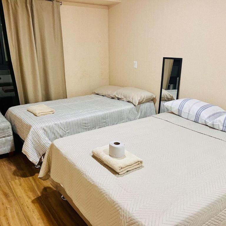 Amplio y céntrico departamento en el centro de Lima - Two-Bedroom Apartment - 10