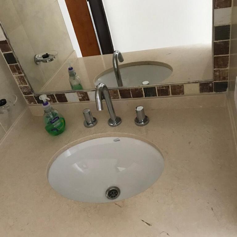 Departamento en el centro, zona tranquila - One-Bedroom Apartment - 11