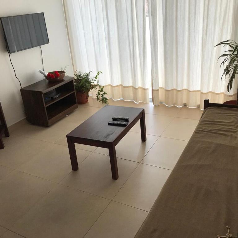 Departamento en el centro, zona tranquila - One-Bedroom Apartment - 13