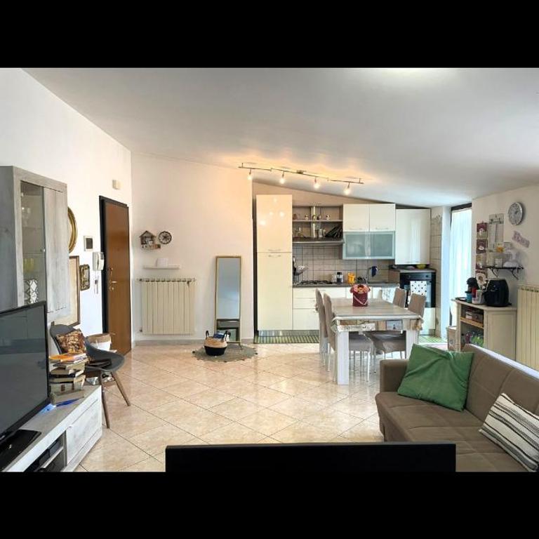 Casa da Rizz - Appartamento con 2 Camere da Letto e Terrazza - 1
