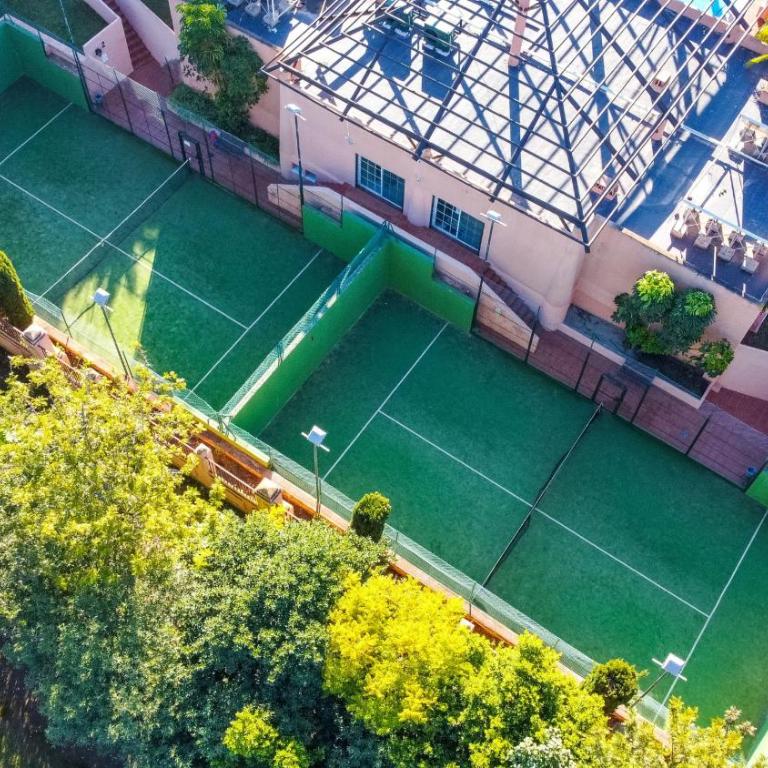 Hacienda del Sol - Beachside Apartment by Finest Rentals - Apartment with Pool View - 8