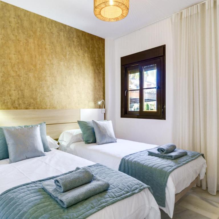 Hacienda del Sol - Beachside Apartment by Finest Rentals - Apartment with Pool View - 34
