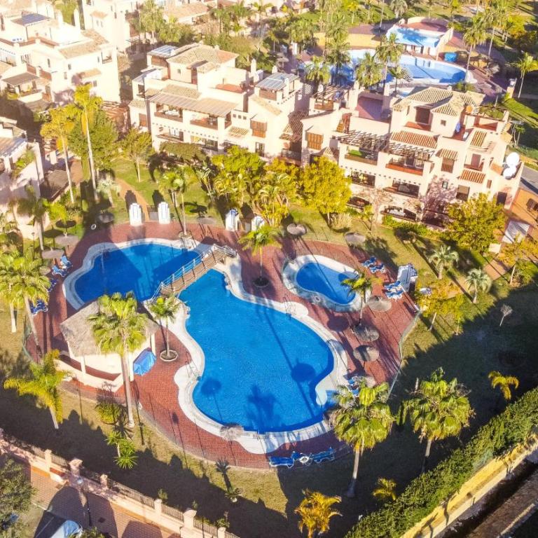 Hacienda del Sol - Beachside Apartment by Finest Rentals - Apartment with Pool View - 45