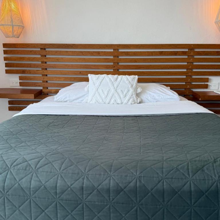 Casa Caimán - Two-Bedroom Family Apartment - 20