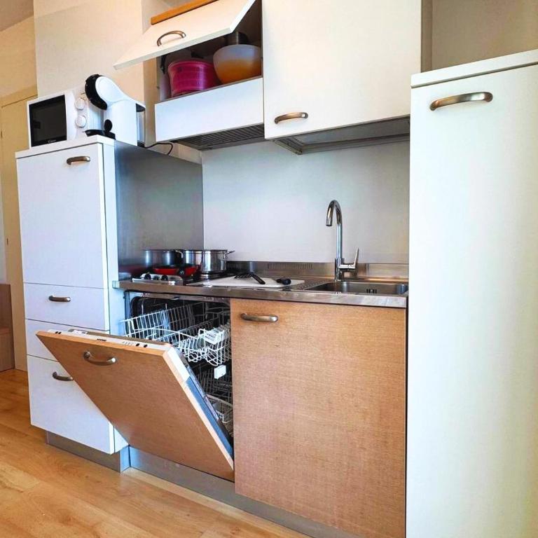 Aparthotel Royal - Apartamento de 1 dormitorio con balcón (3 adultos) - 12