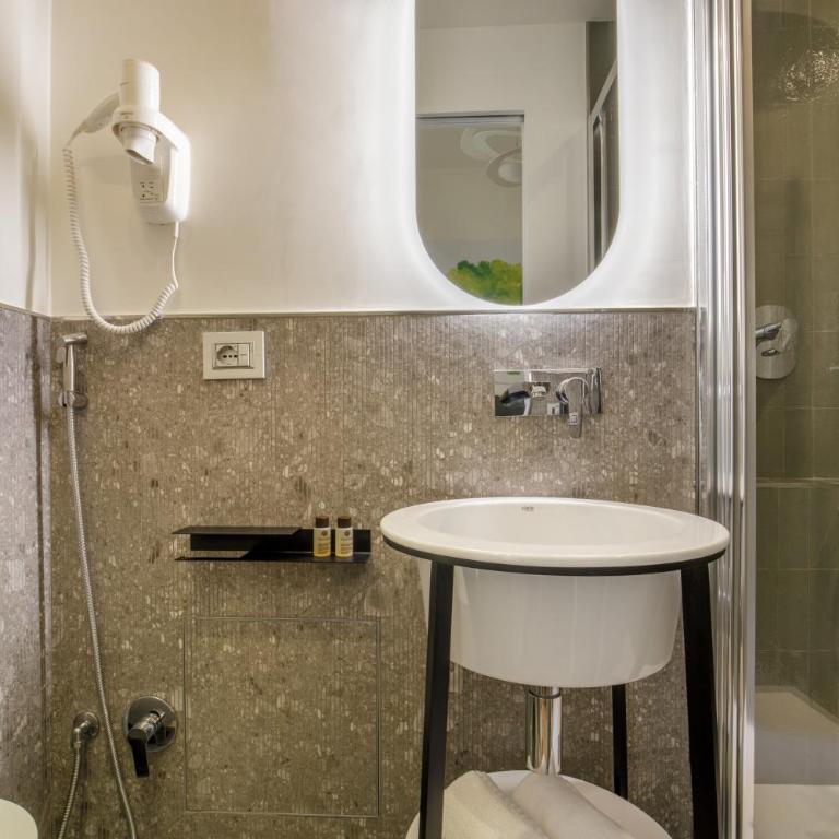 Porta Castello Charme - Apartment mit 2 Schlafzimmern und Balkon - 95