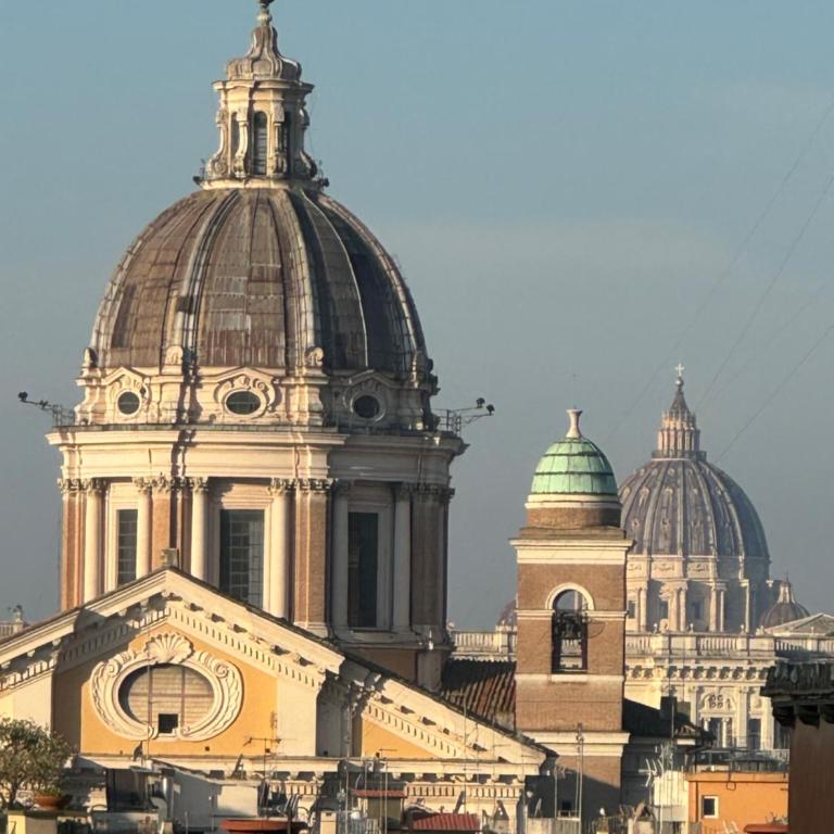 Rasella al 36 - Appartamento con 2 Camere da Letto - 30