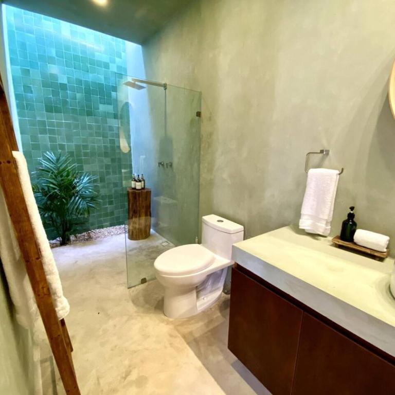 Casa Verde Maya Downtown by LAHOS - Three-Bedroom House - 23