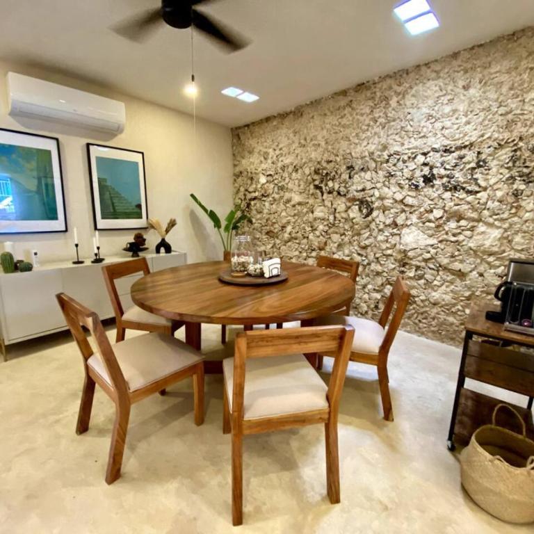 Casa Verde Maya Downtown by LAHOS - Three-Bedroom House - 2