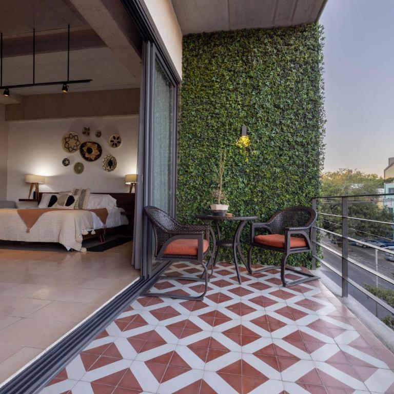 Comfortable and modern in the Amerciana neighborhood Mariachiloft - Three-Bedroom Apartment - 2