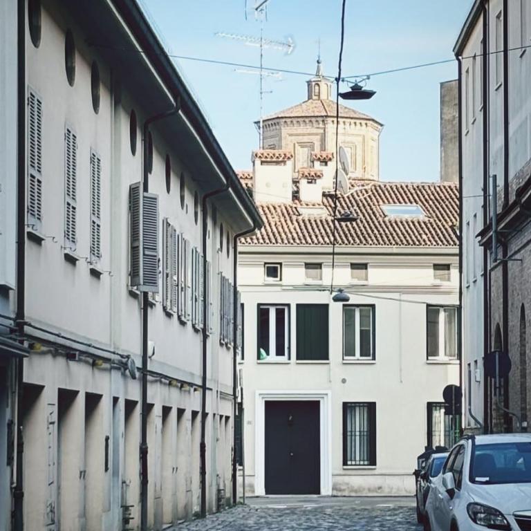 Maison Mezzanotte Mansarda Chic in Centro con Parcheggio Privato - Appartamento con 2 Camere da Letto - 44