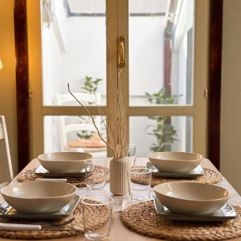Maison Mezzanotte Mansarda Chic in Centro con Parcheggio Privato - Appartamento con 2 Camere da Letto - 19