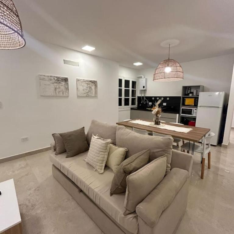 Moderno dpto, renovado, en pleno centro de Salta - Bonavista Rentals - Apartamento - 3