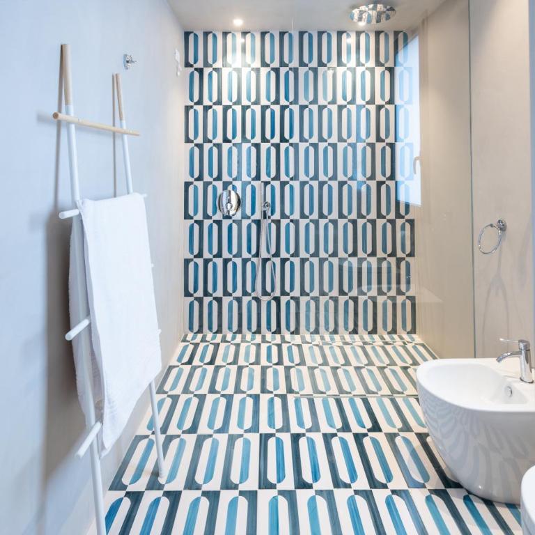 Oikos Rooms - Grande Chambre Double - 7