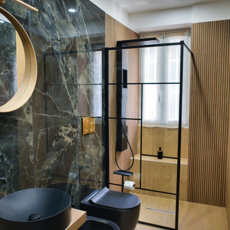 Torino d'Amare Suite - King Room with Spa Bath - 29