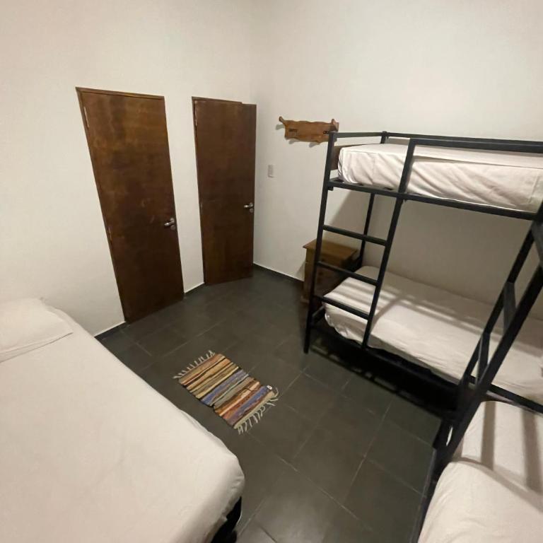 Alojamiento Pueblo De Valle - Habitación Familiar con baño privado - 2