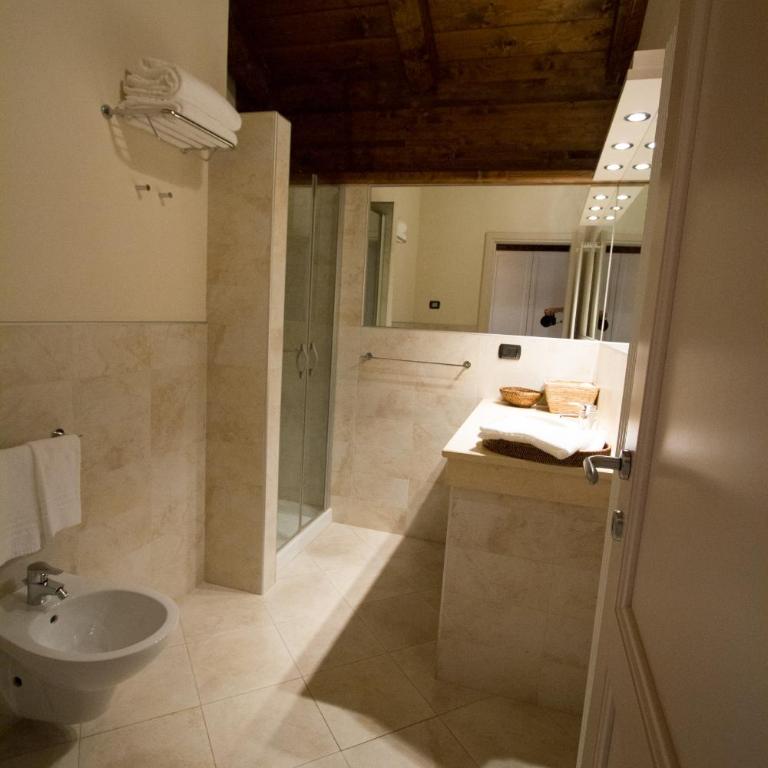 Albergo della Ceramica - Camera Superior Matrimoniale/Doppia con Letti Singoli - 8