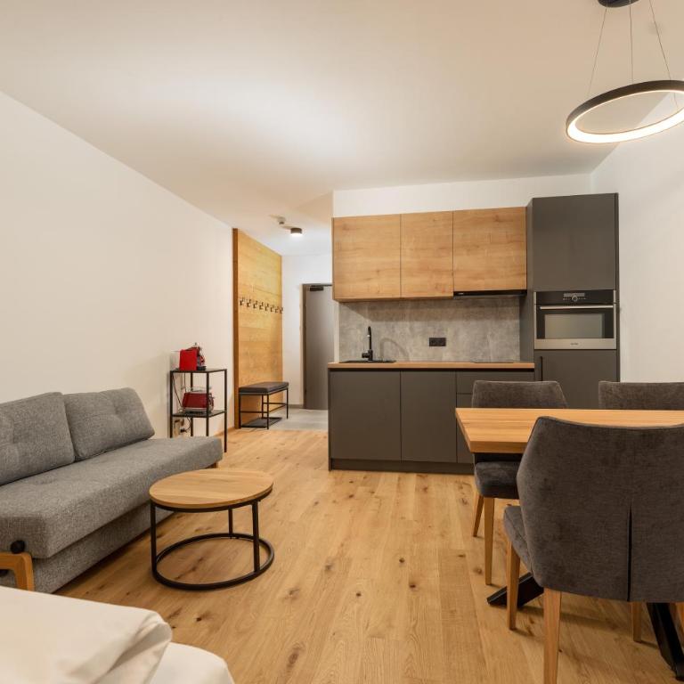 Pure Alpine Suites - Superior Apartment - 1