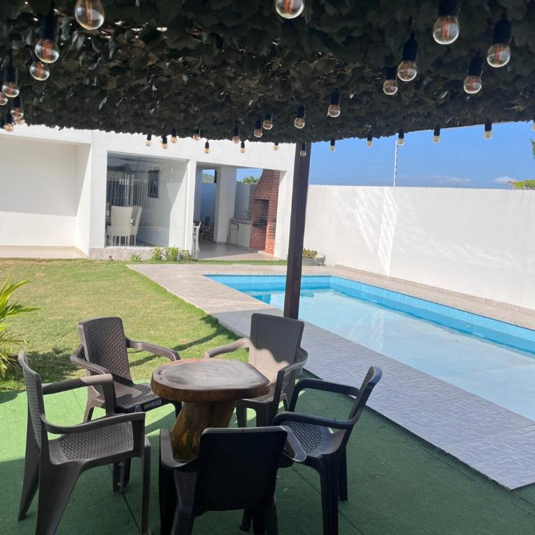 Villa de Lujo con Piscina Privada y BBQ, Cerca al Mar - Casa Abigail - Villa - 12
