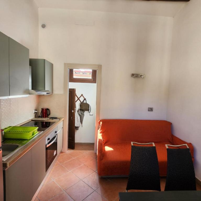 nice flat 1000 mt from city center and parking nearby - Dimora Leopolda - Appartamento con 1 Camera da Letto - 10